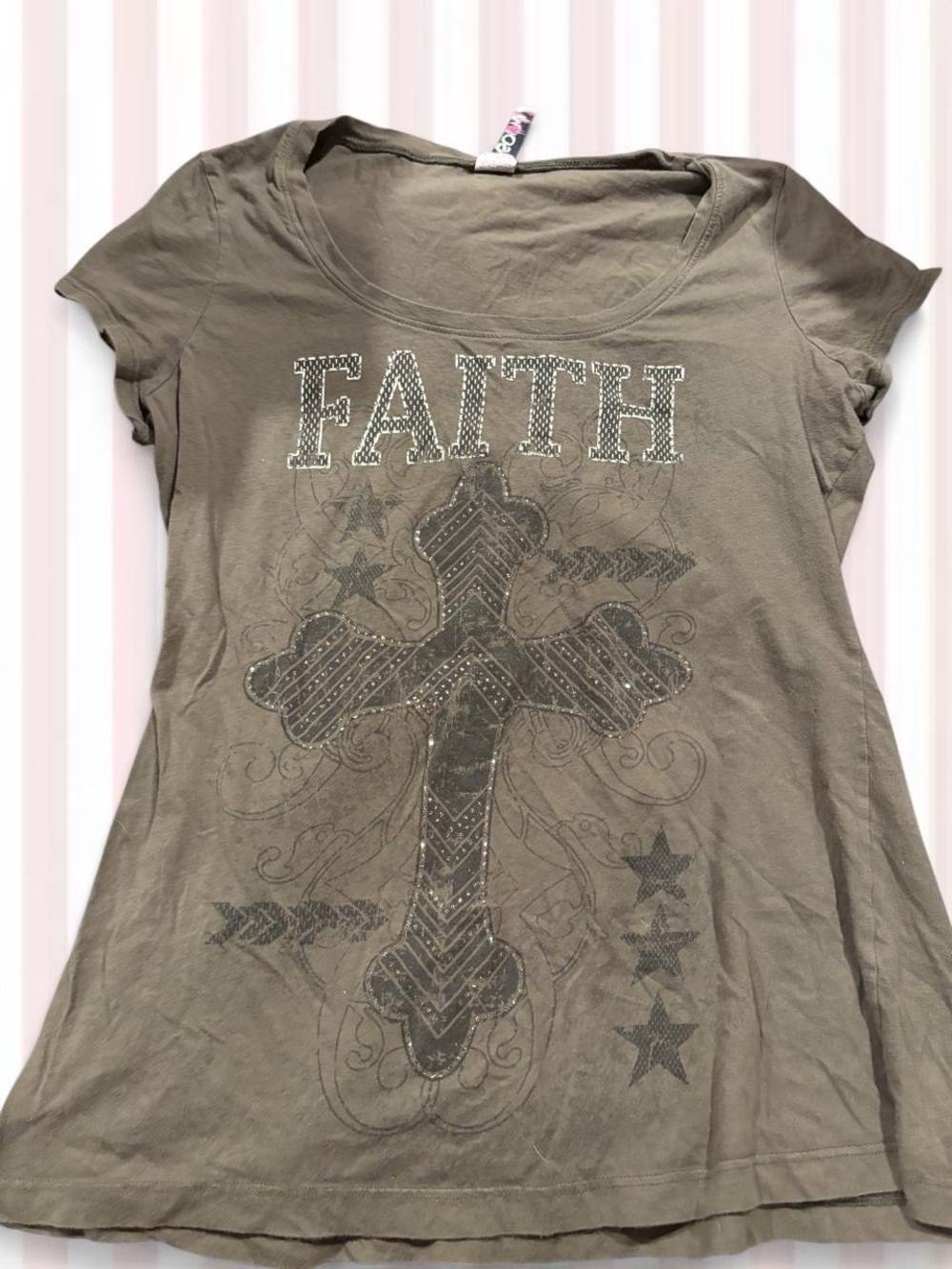 Ransom Olive Green Short Sleeve Tee with Cross "FAITH"